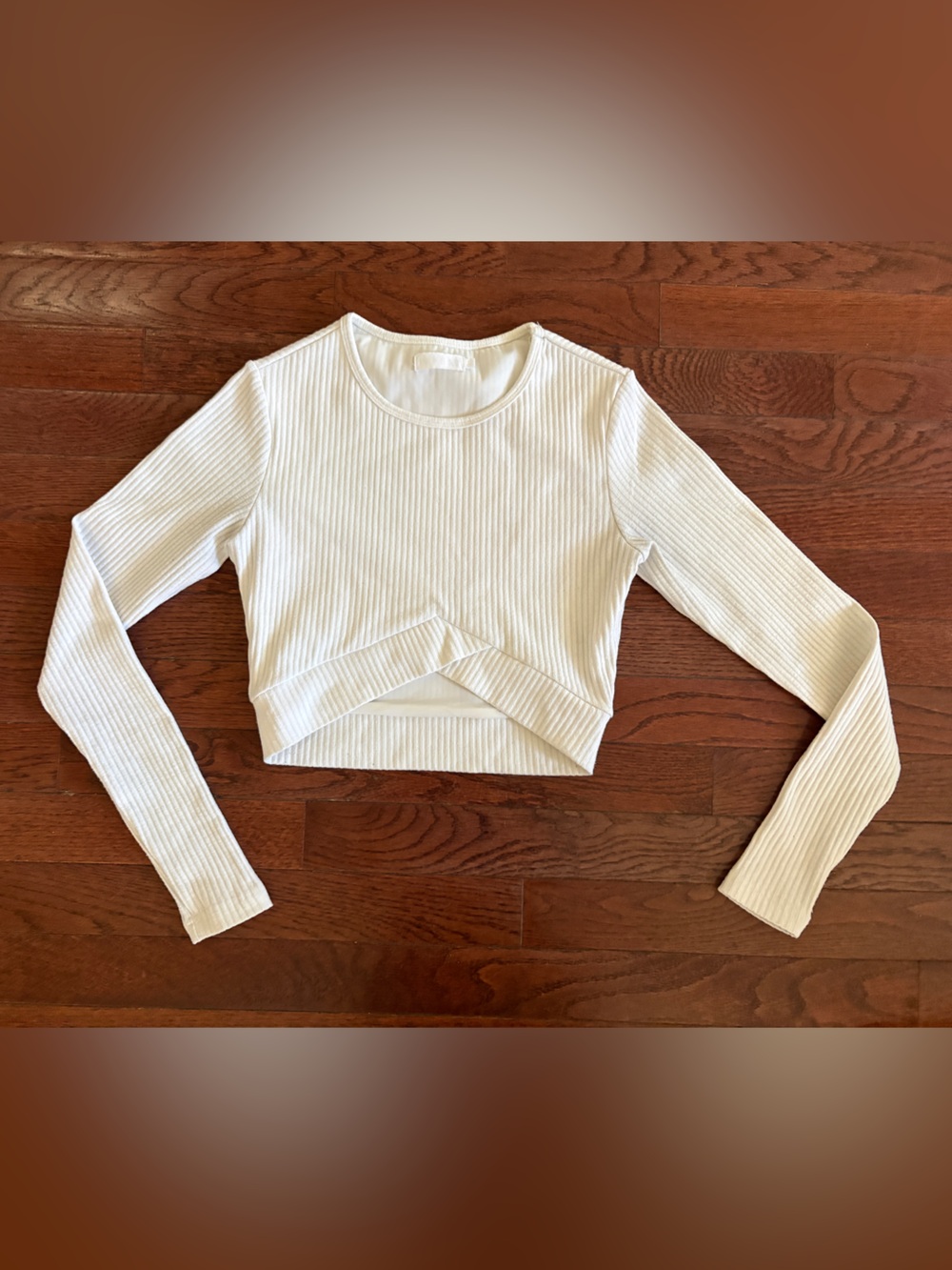 Meshki Ribbed Long-Sleeve Crop Top - White
